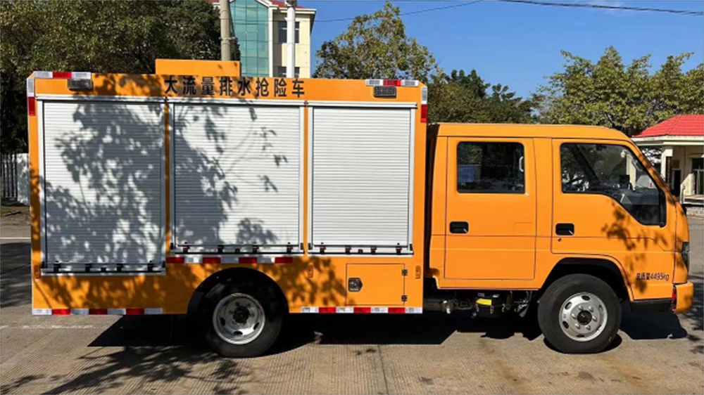 1000m3中大型排水搶險車（雙排）